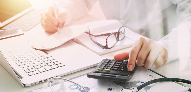 Kredytowanie zabiegów medycznych – czy to się opłaca