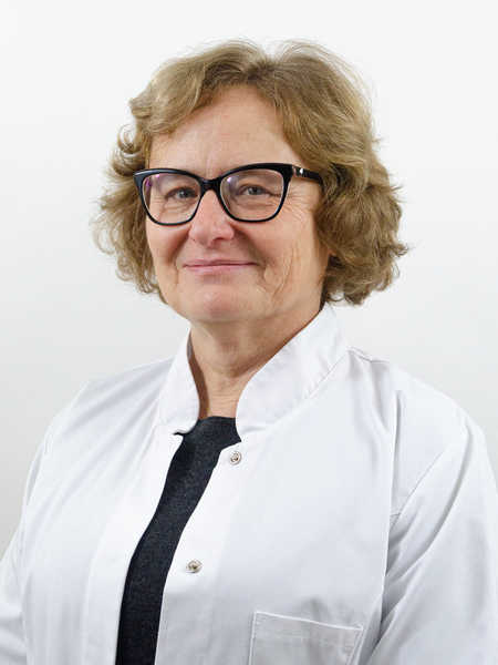 dr n. med. Beata Oralewska