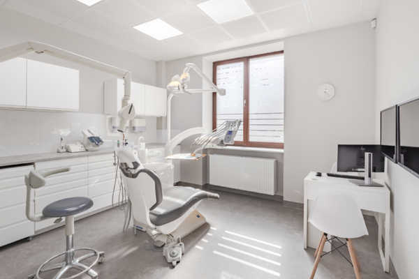 Gabinet OrionDental Wawrzyniak&Stocki - Implantologia, Ortodoncja, Stomatologia