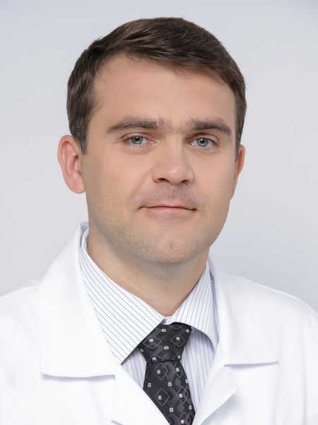 dr n. med. Adam Kluś