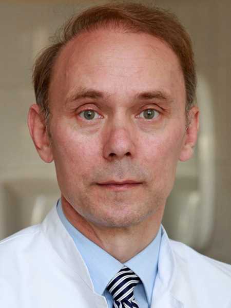 dr n. med. Artur Barczyk