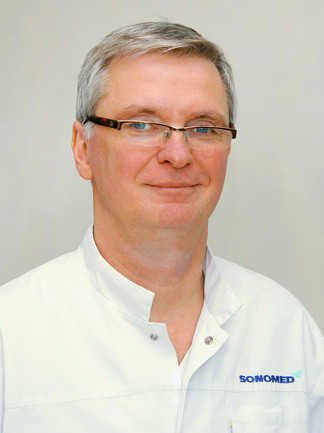 dr n. med. Kosma Kozłowski