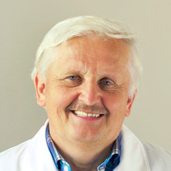 dr n. med. Lesław Bąk