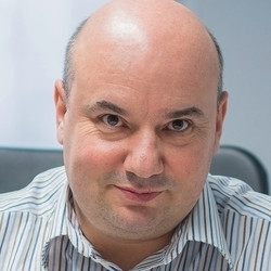 dr Maciej Cofalik