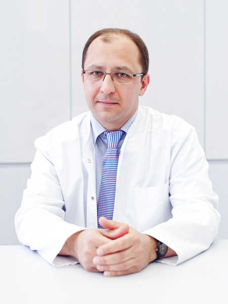 dr n. med. Łukasz Szwaczka